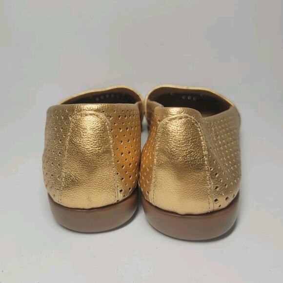 MICHELLE D SIZE 7 Remmy Leather Ballet Flat Gold Square Toe - Picture 6 of 10